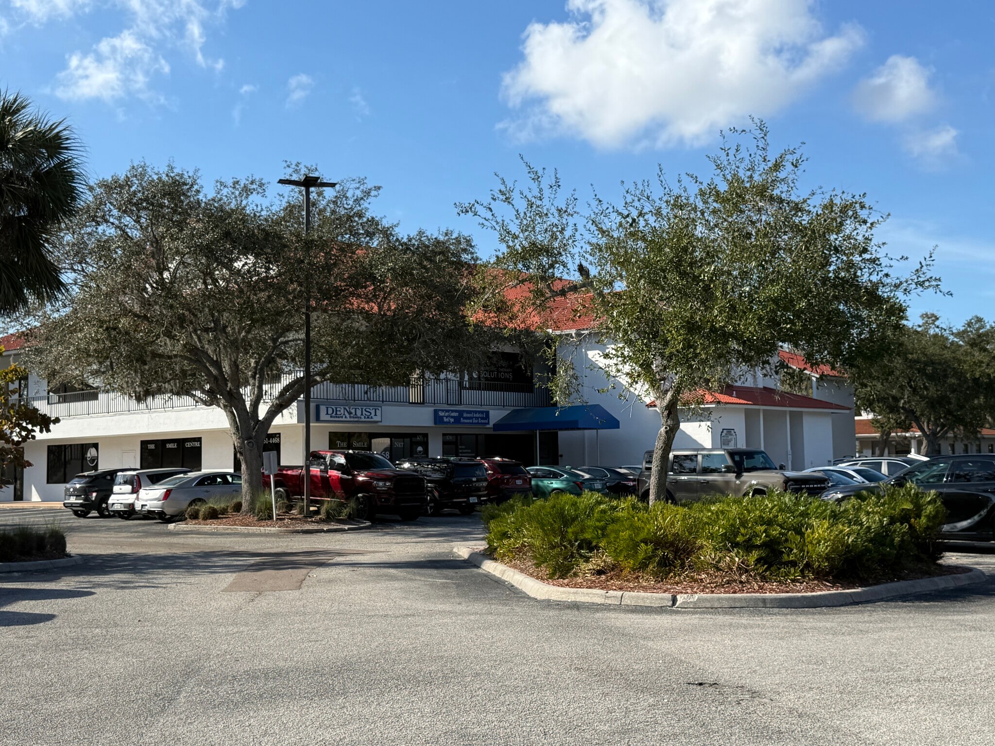 5881-5897 Whitfield Ave, Sarasota, FL for Rent