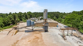 Liberty, TX Warehouse - 3301 Beaumont Ave