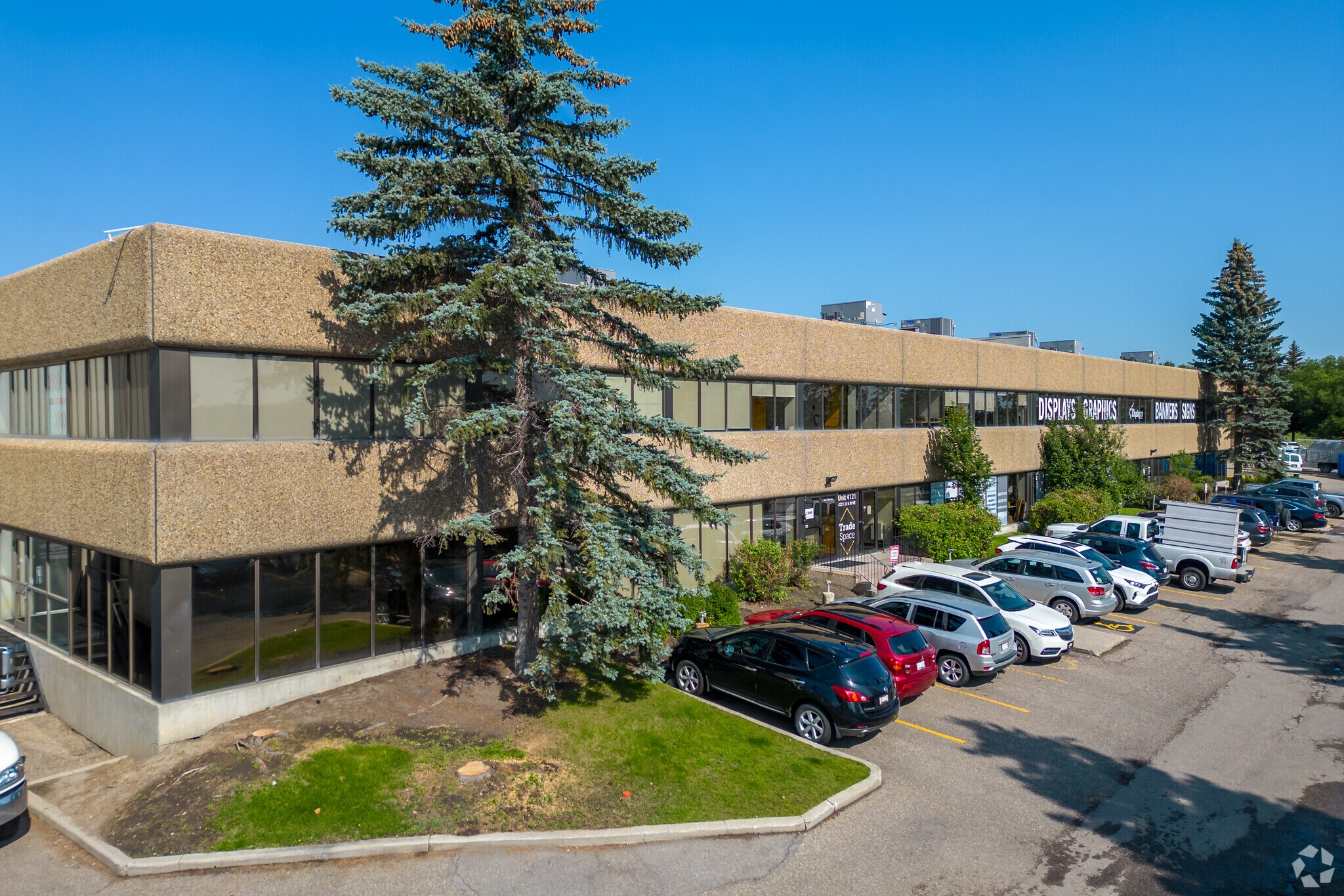 4221 23B St NE, Calgary, AB for Rent