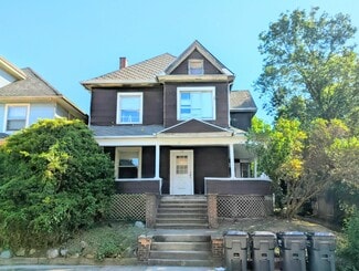 Massillon, OH Apartments - 18 5th St NE