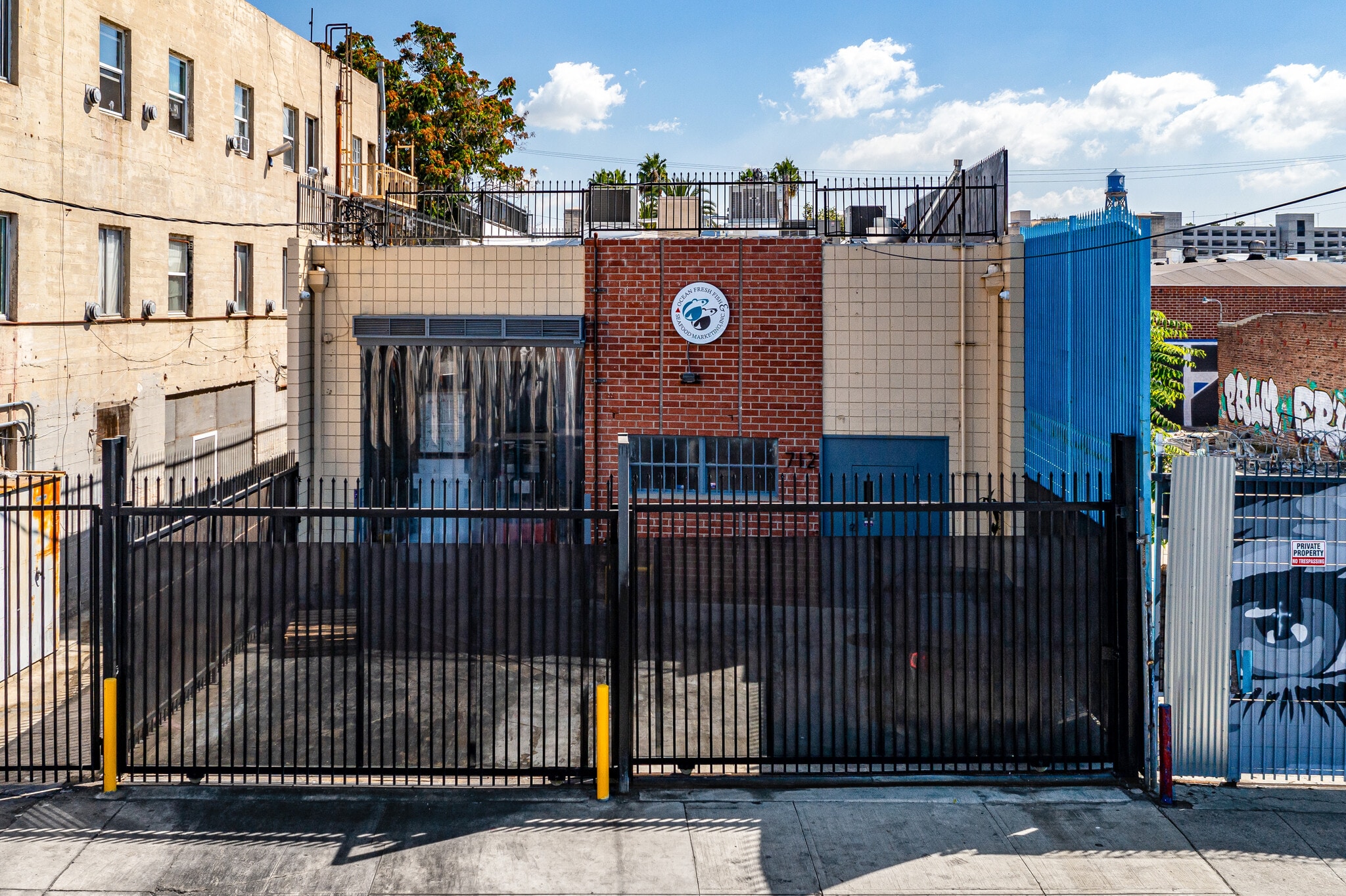 712 S Ceres Ave Los Angeles, CA 90021 Industrial Property for Lease