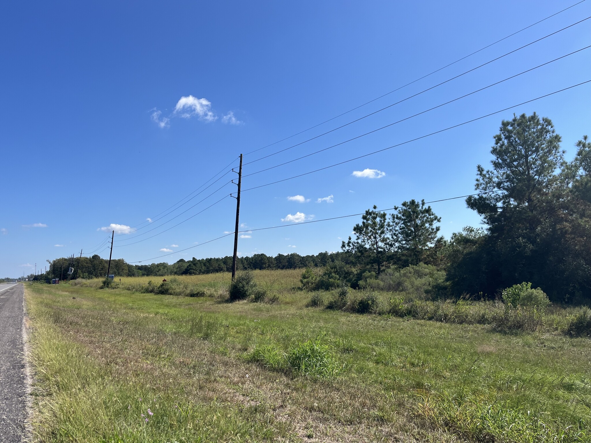 1033 W. Highway 90, Dayton, TX for Sale