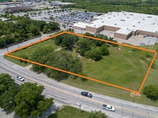Gainesville, TX Commercial - 1811 N Grand Ave