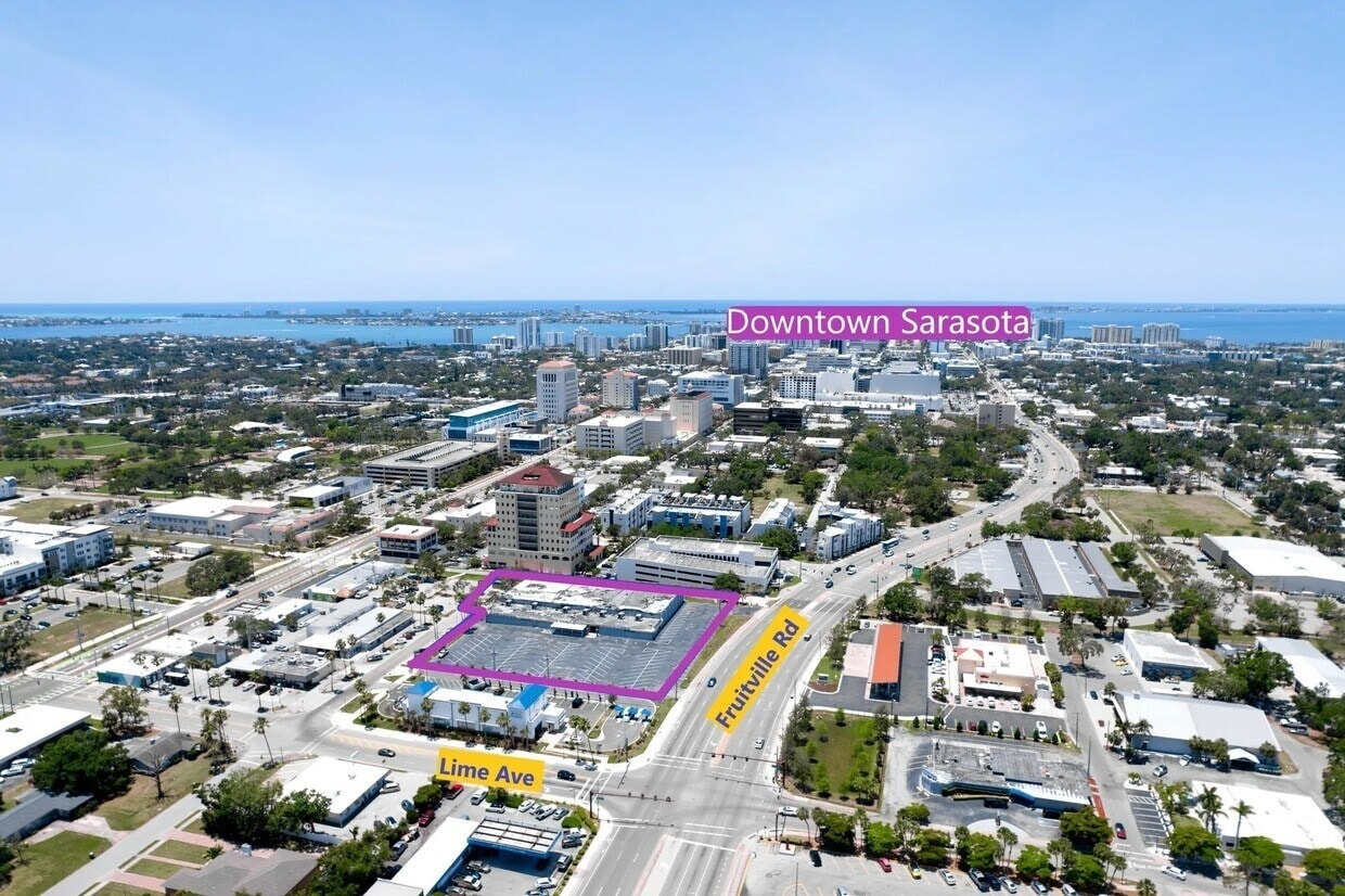 2250 Fruitville Rd, Sarasota, FL for Sale
