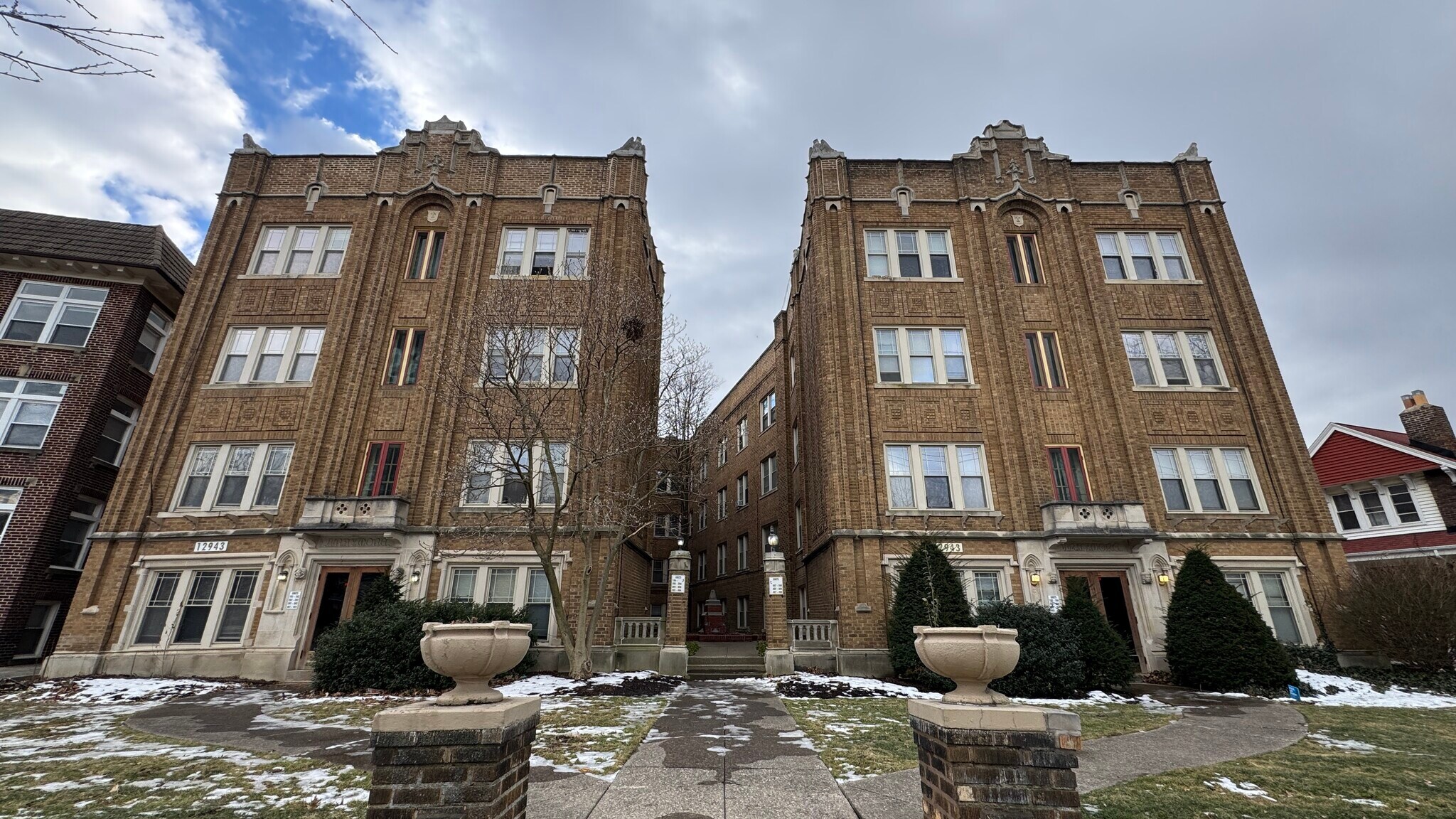 , Lakewood, OH for Sale