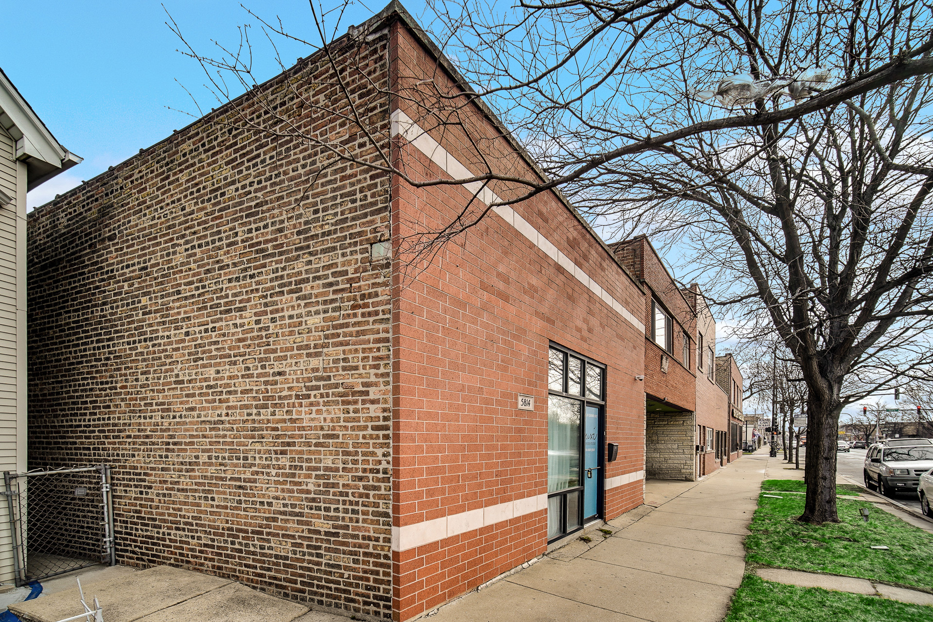 5814 W Grand Ave, Chicago, IL for Sale