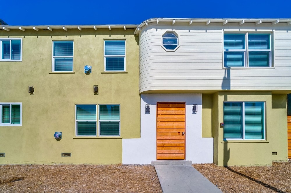 1940 Chestnut Ave, Long Beach, CA for Sale
