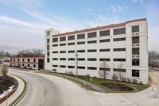 Freeport, IL Warehouse - 120 E Clark St
