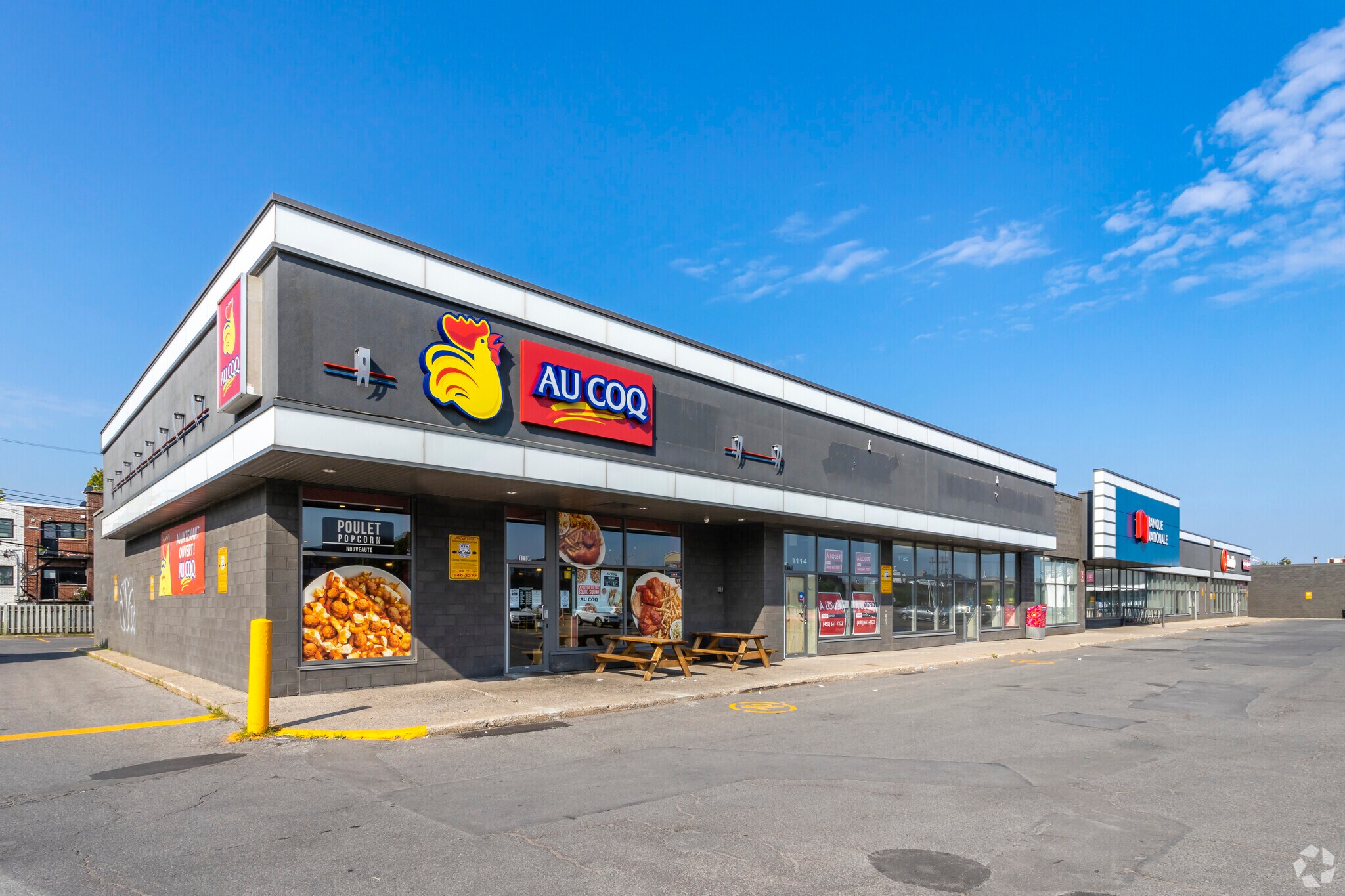 1110-1146 Boul Marcel-Laurin, Saint-Laurent, QC for Rent