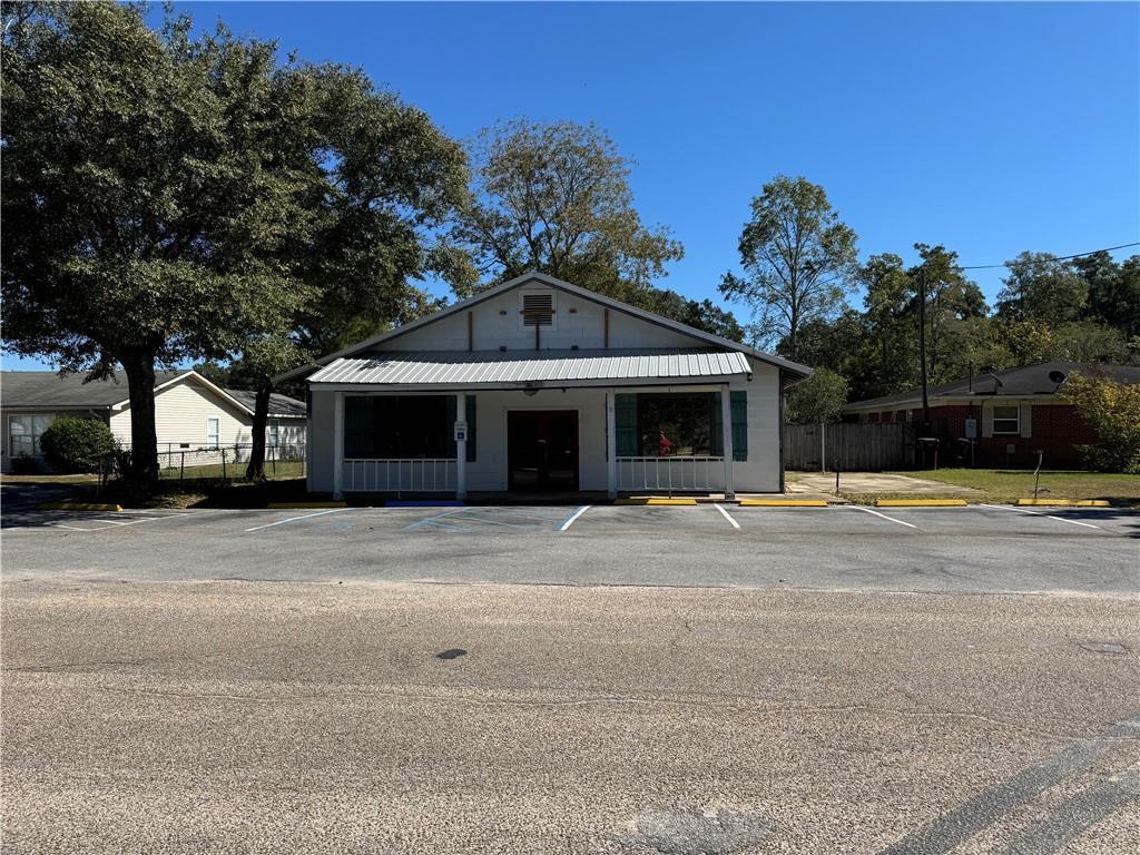 5566 4th St, Satsuma, AL for Sale