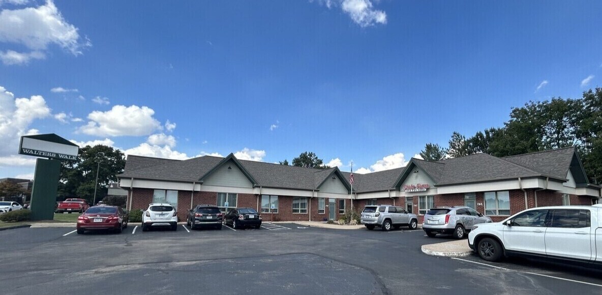 737-749 Dunn Rd, Hazelwood, MO for Sale