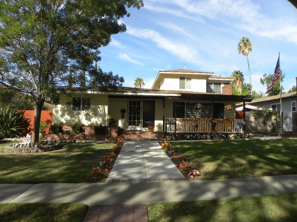 841 N Palm Ave, Upland, CA for Sale