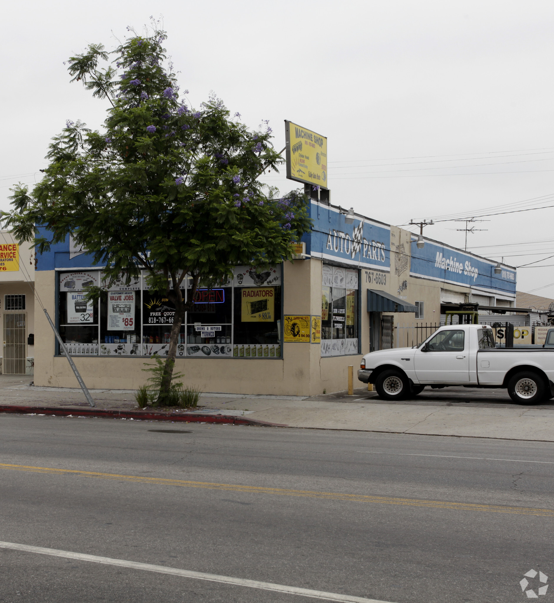 8212 Sunland Blvd, Sun Valley, CA for Rent