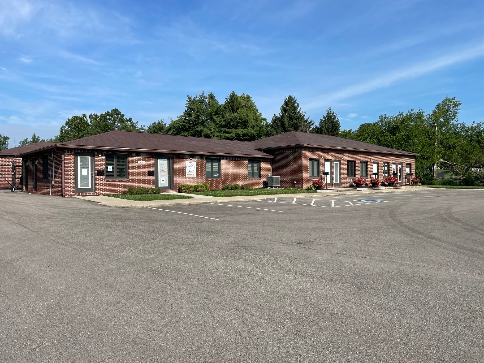 950 N Rangeline Rd, Carmel, IN for Rent