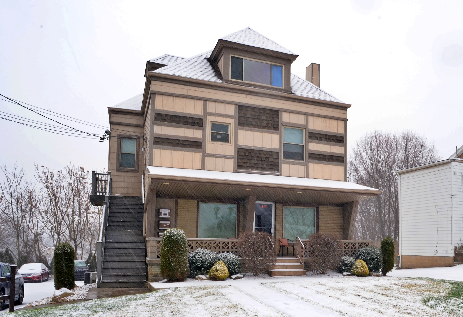 988 Perry Hwy, Pittsburgh, PA for Rent