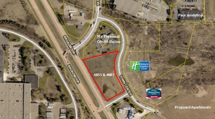 4855-4887 SE Town Center Ct, Cascade, MI for Sale