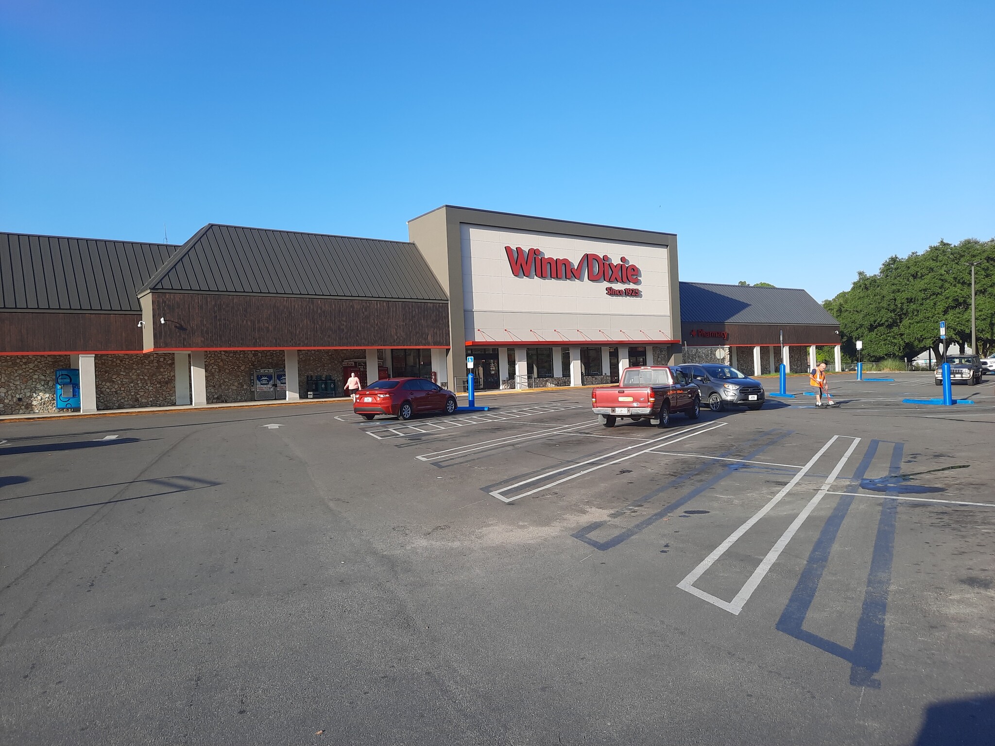 15912-15956 E Highway 40, Silver Springs, FL for Rent