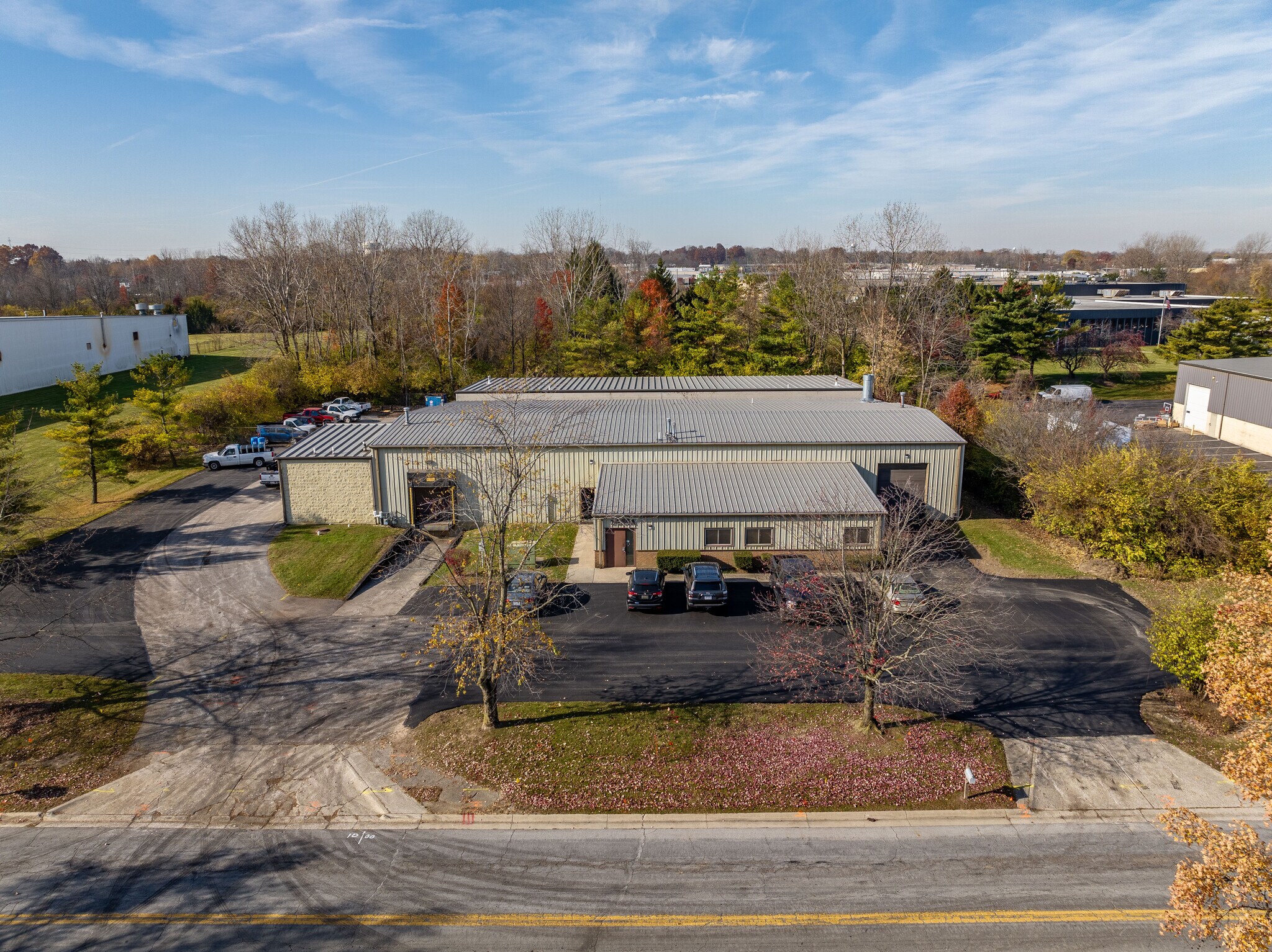 3659 Parkway Ln Hilliard, OH 43026 Industrial Property for Lease on