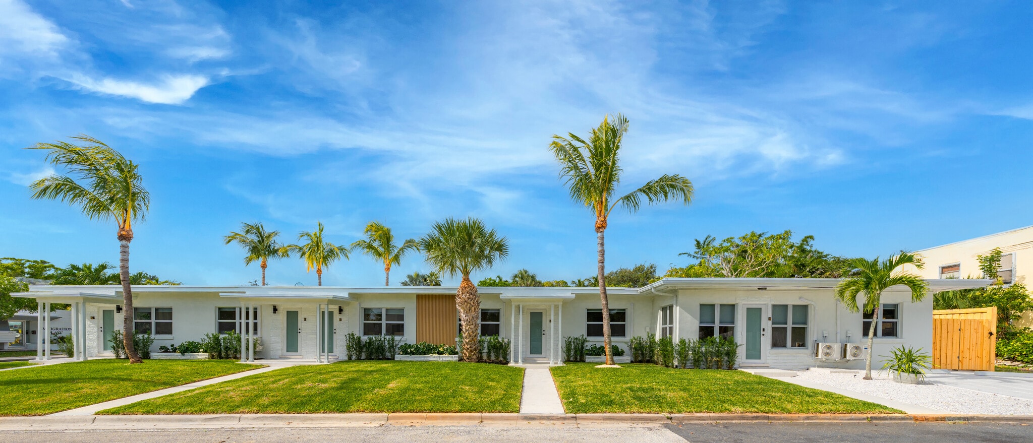 525 N Federal Hwy, Lake Worth Beach, FL for Sale