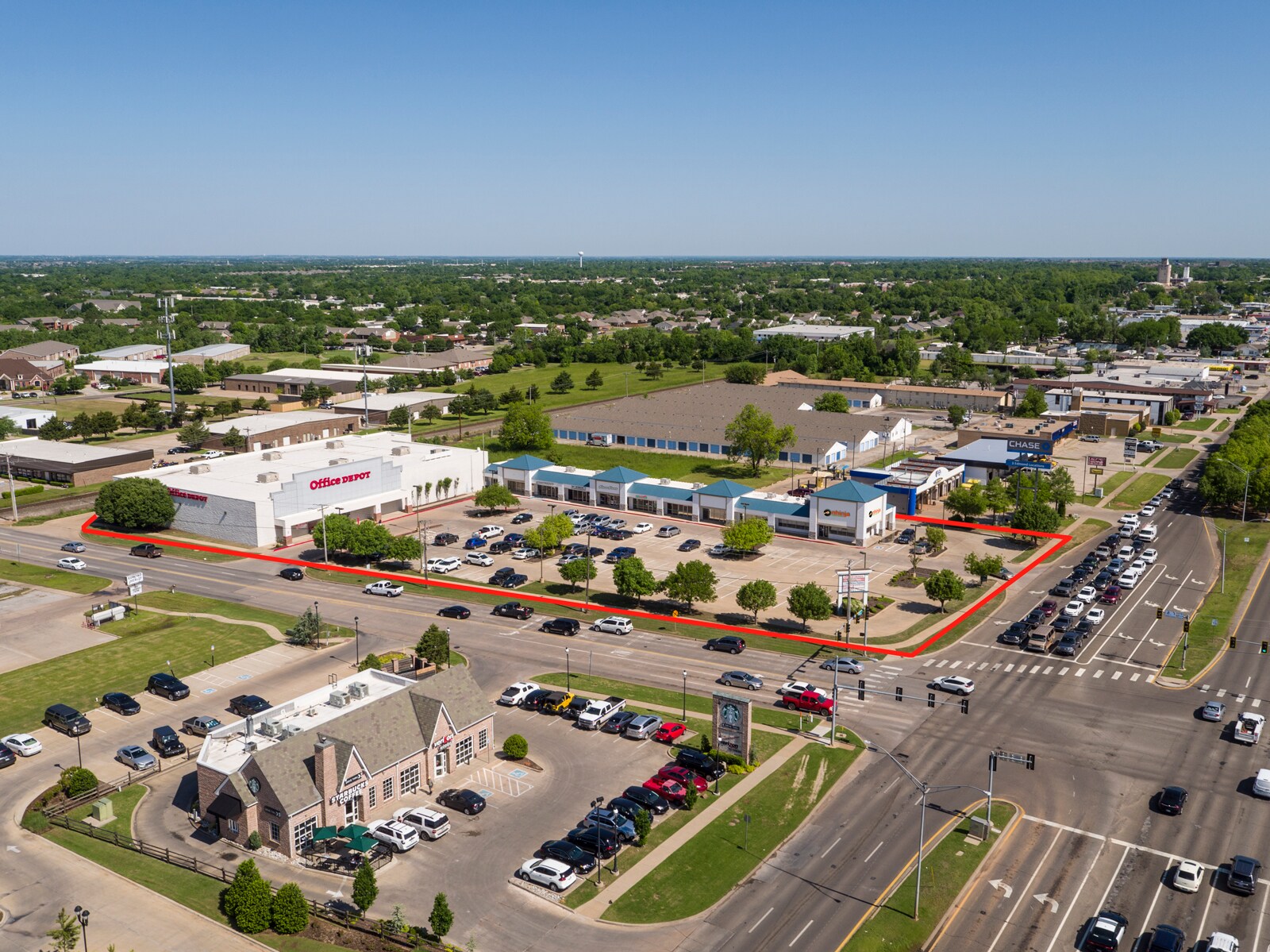 1427 S Broadway, Edmond, OK for Rent