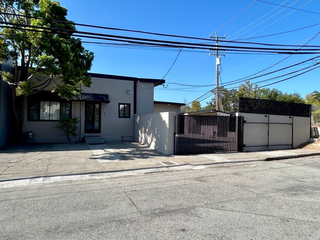 1395 Marsten Rd, Burlingame, CA for Rent