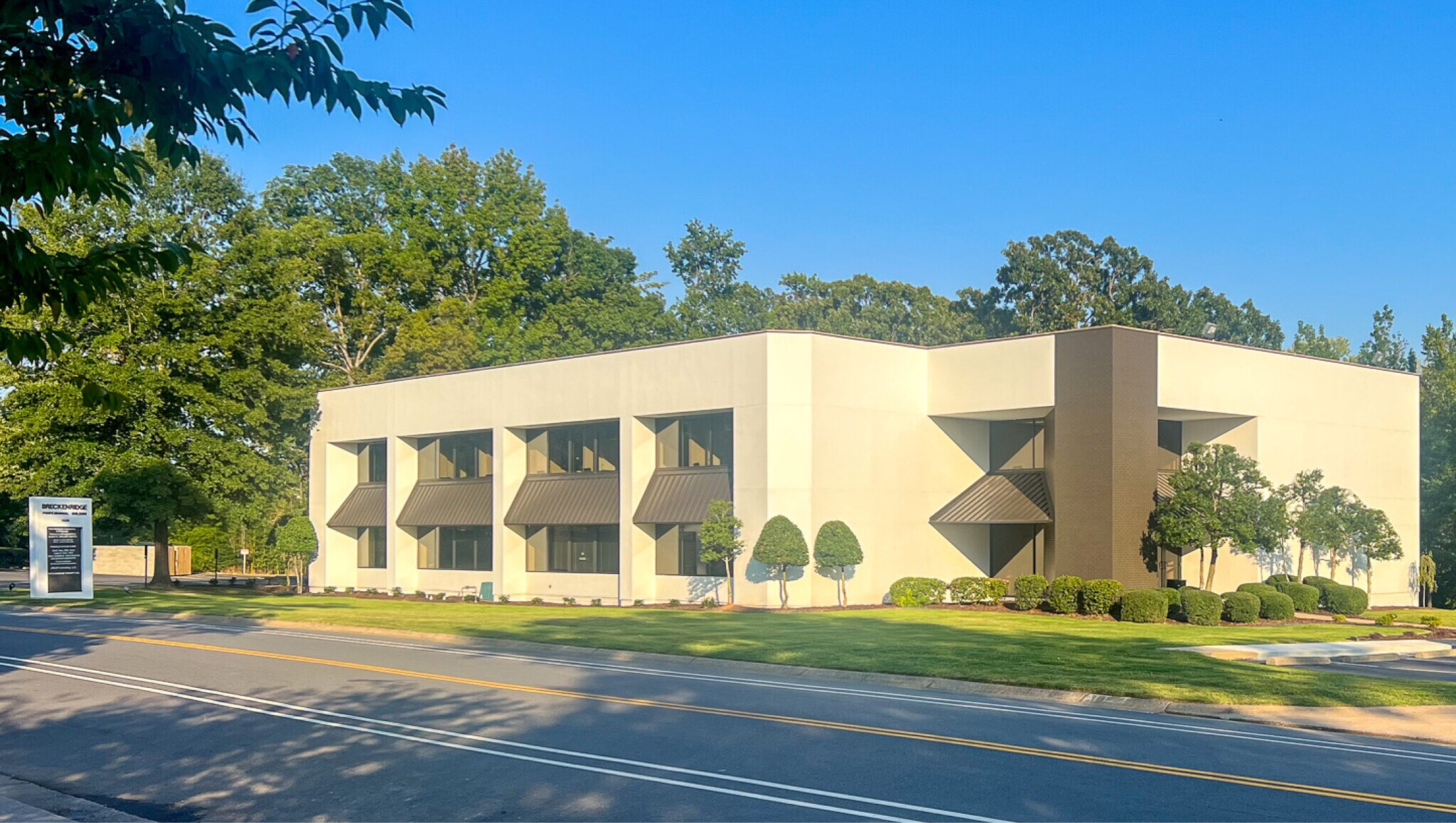 1225 Breckenridge Dr, Little Rock, AR for Rent