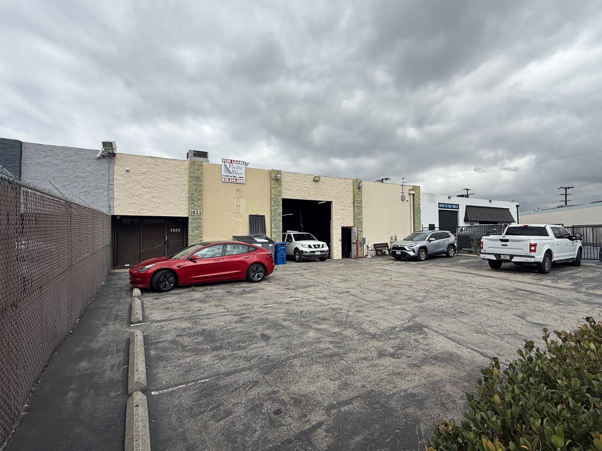 1633 Maria St, Burbank, CA for Rent