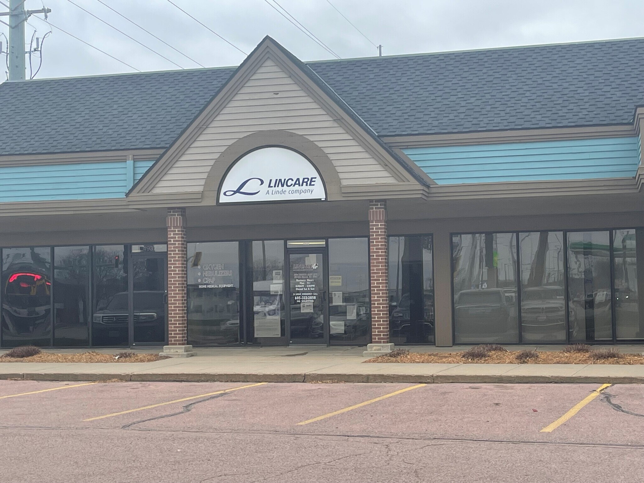 4914-4932 N Cliff Ave, Sioux Falls, SD for Rent