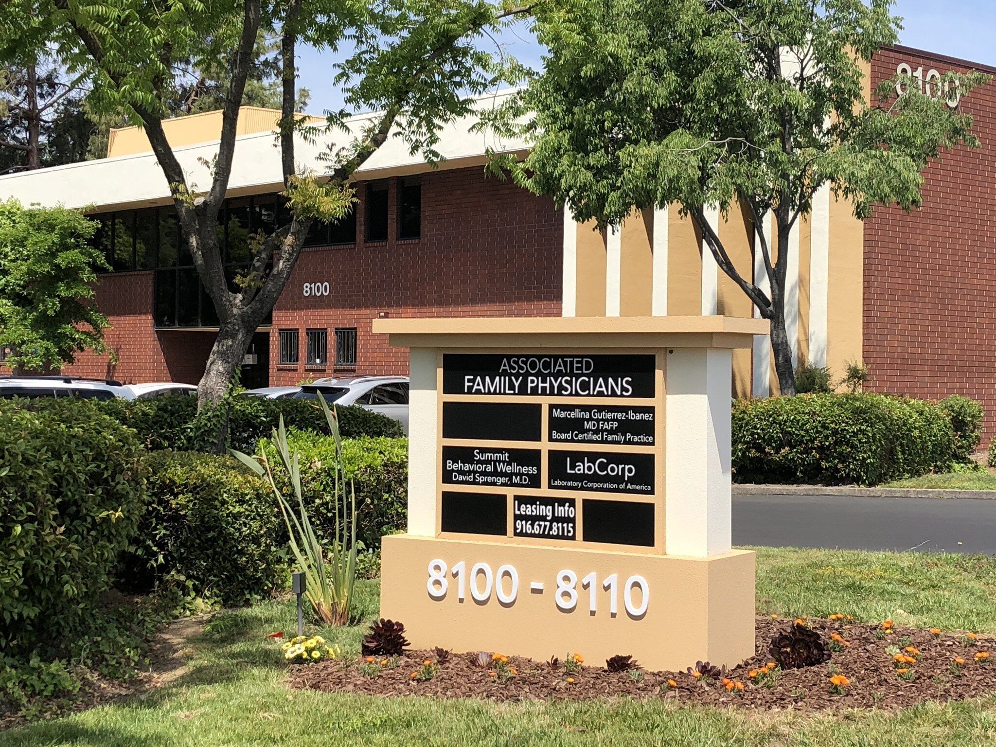 8100 Timberlake Way Sacramento, CA 95823 Office Property for Lease on