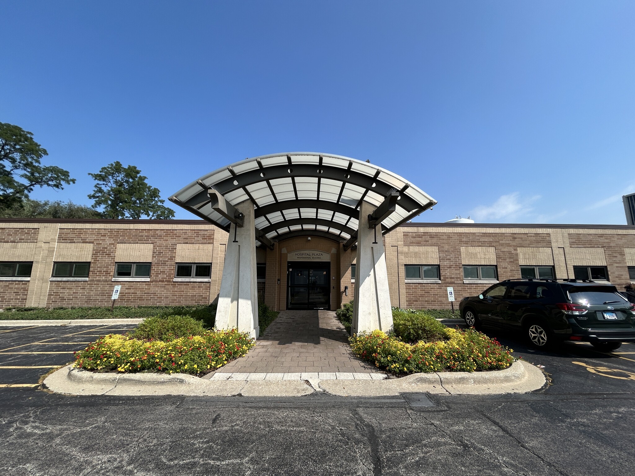 3800 Highland Ave, Downers Grove, IL for Rent