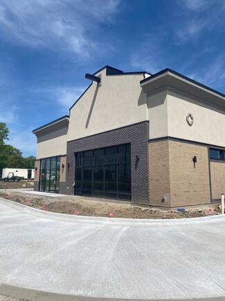 Pella, IA Retail - 1808 Washington St