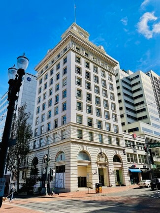 Portland, OR Office - 800-818 SW Broadway