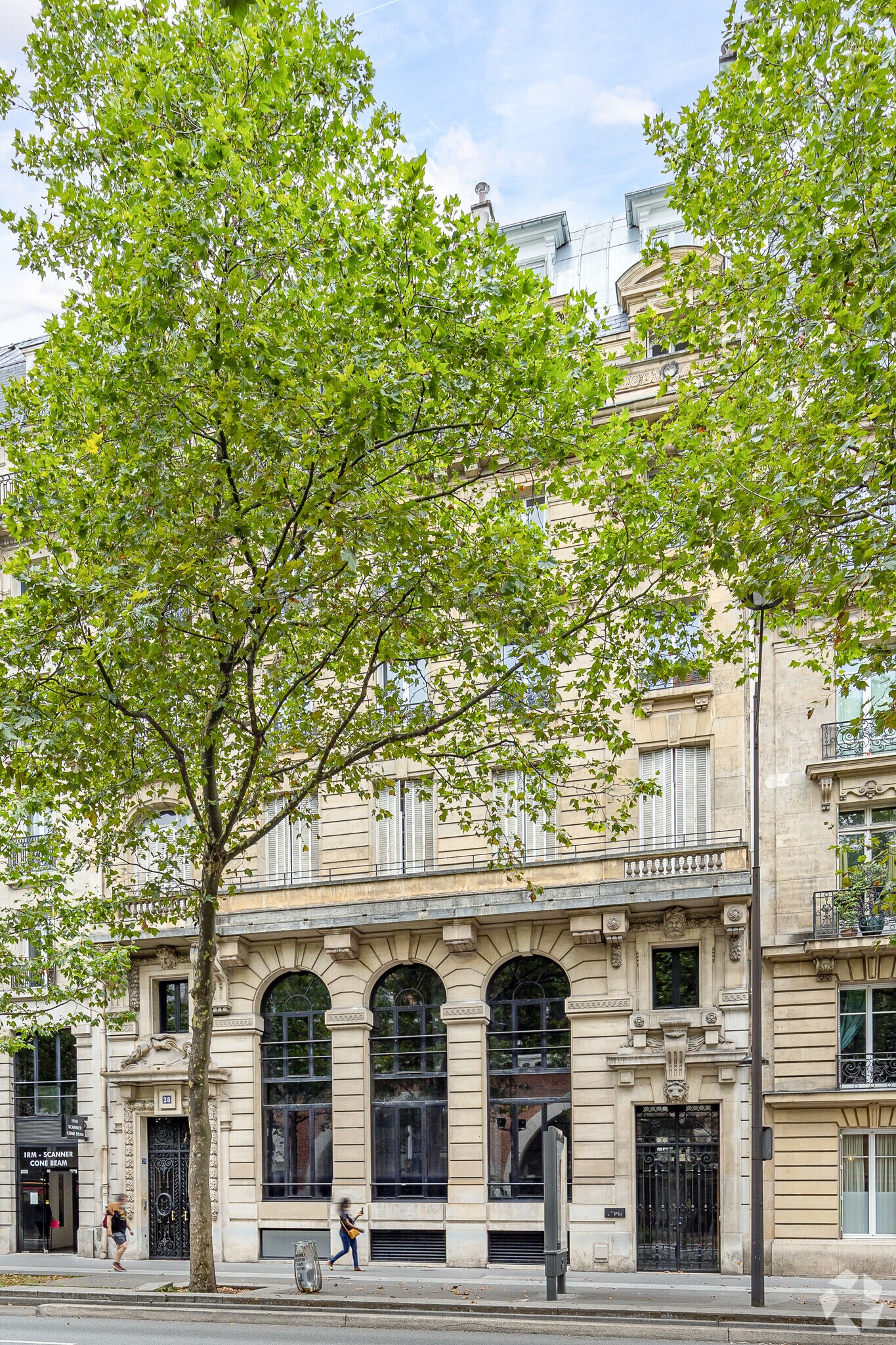 28 Avenue Daumesnil, Paris, PAR for Sale