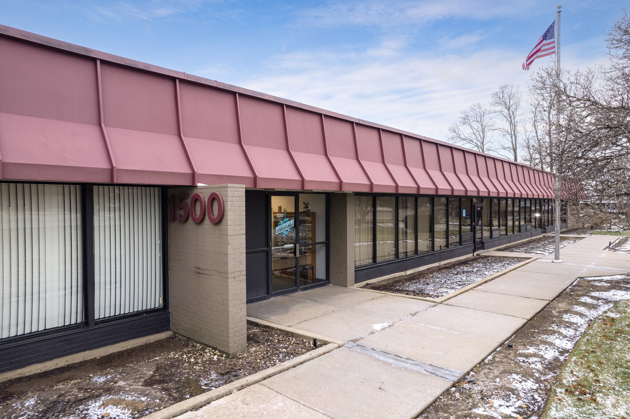 1500 Hicks Rd, Rolling Meadows, IL for Rent