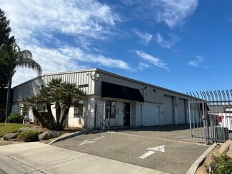 Fresno, CA Warehouse - 3582 W Holland Ave