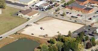 Green Bay, WI Retail - 215 N Adams St