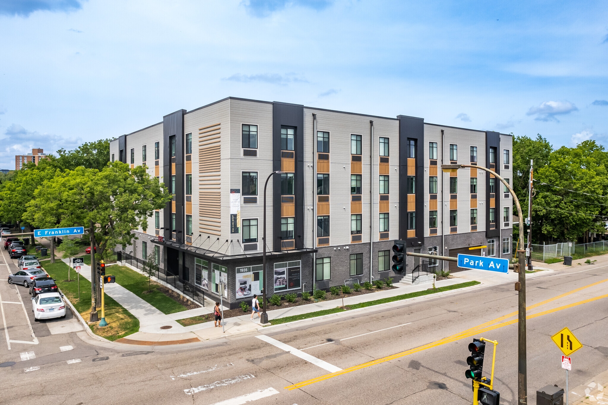1935 Park Ave, Minneapolis, MN for Sale