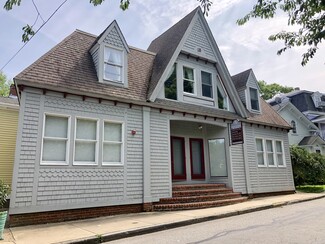 Newport, RI Medical - 15 Old Beach Rd