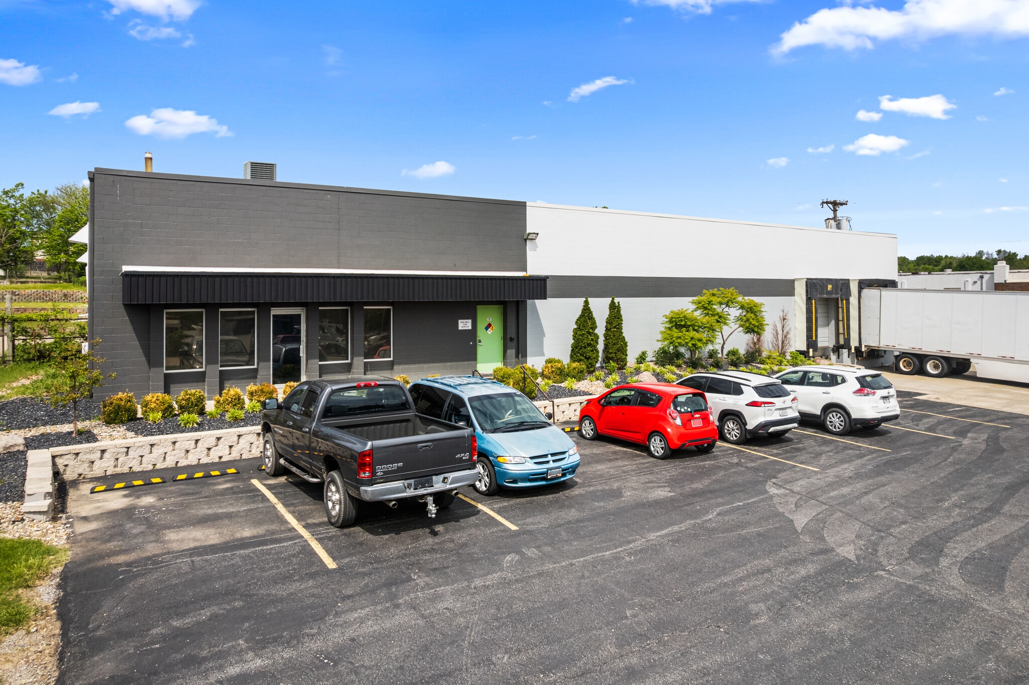 707 SW 10th St, Blue Springs, MO for Sale