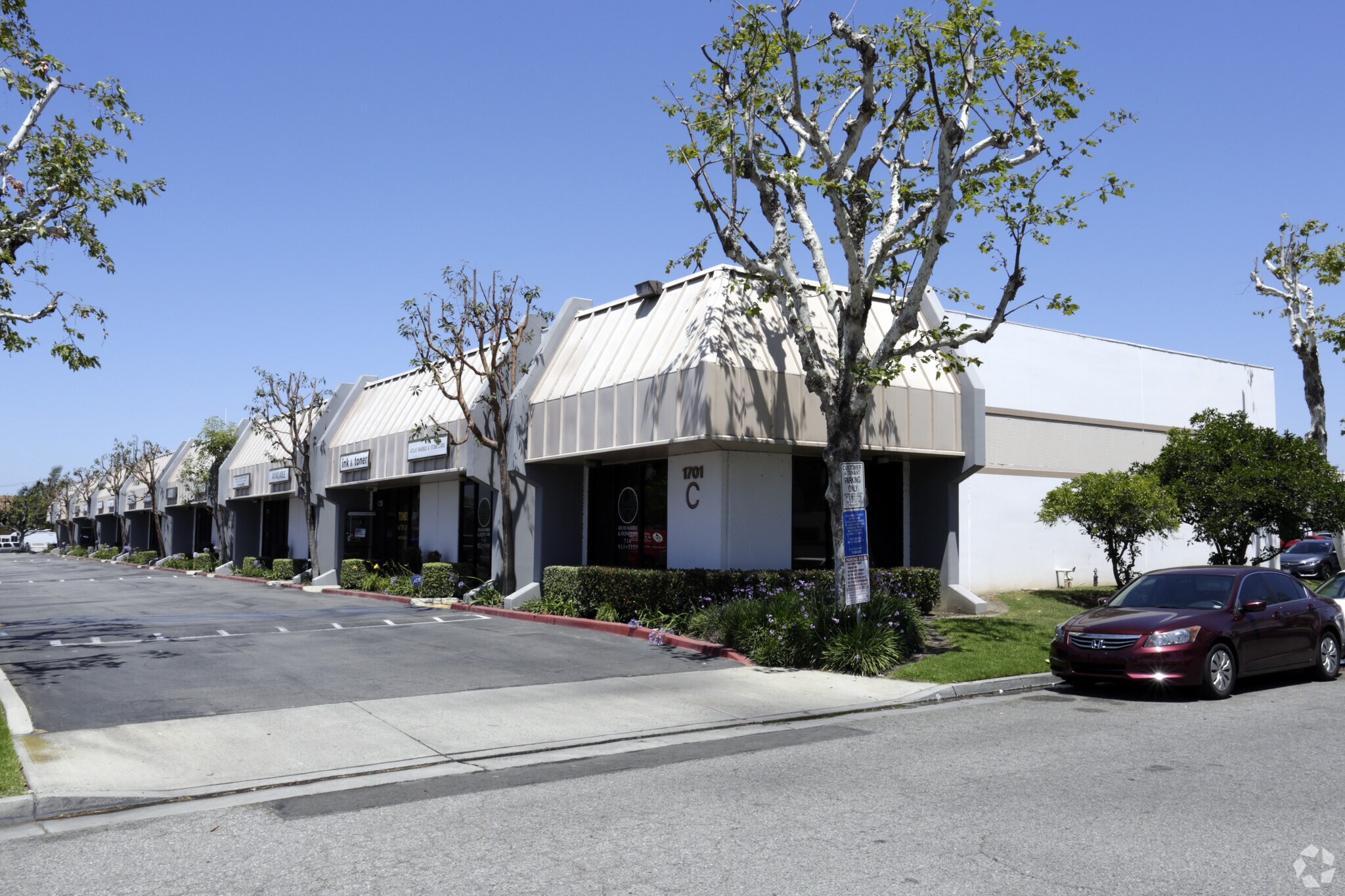 1701 E Edinger Ave Santa Ana, CA 92705 Industrial Property for Lease
