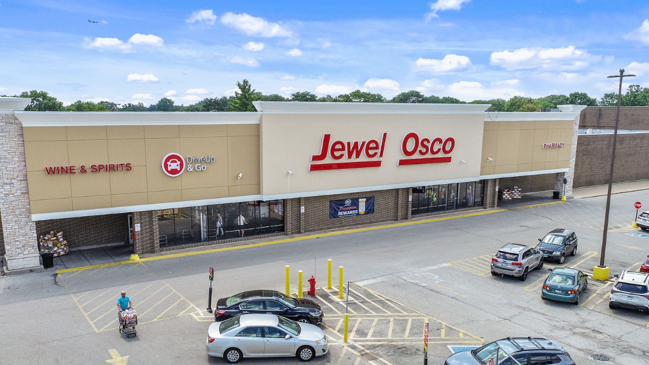 7900 N Milwaukee Ave, Niles, IL for Rent
