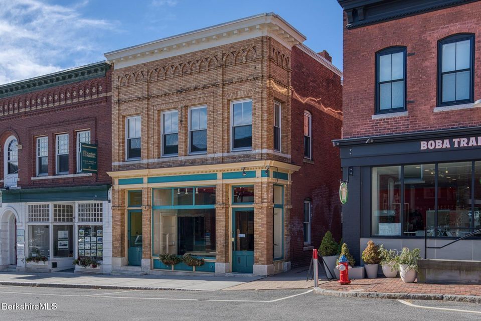 39 Railroad St, Great Barrington, MA for Sale
