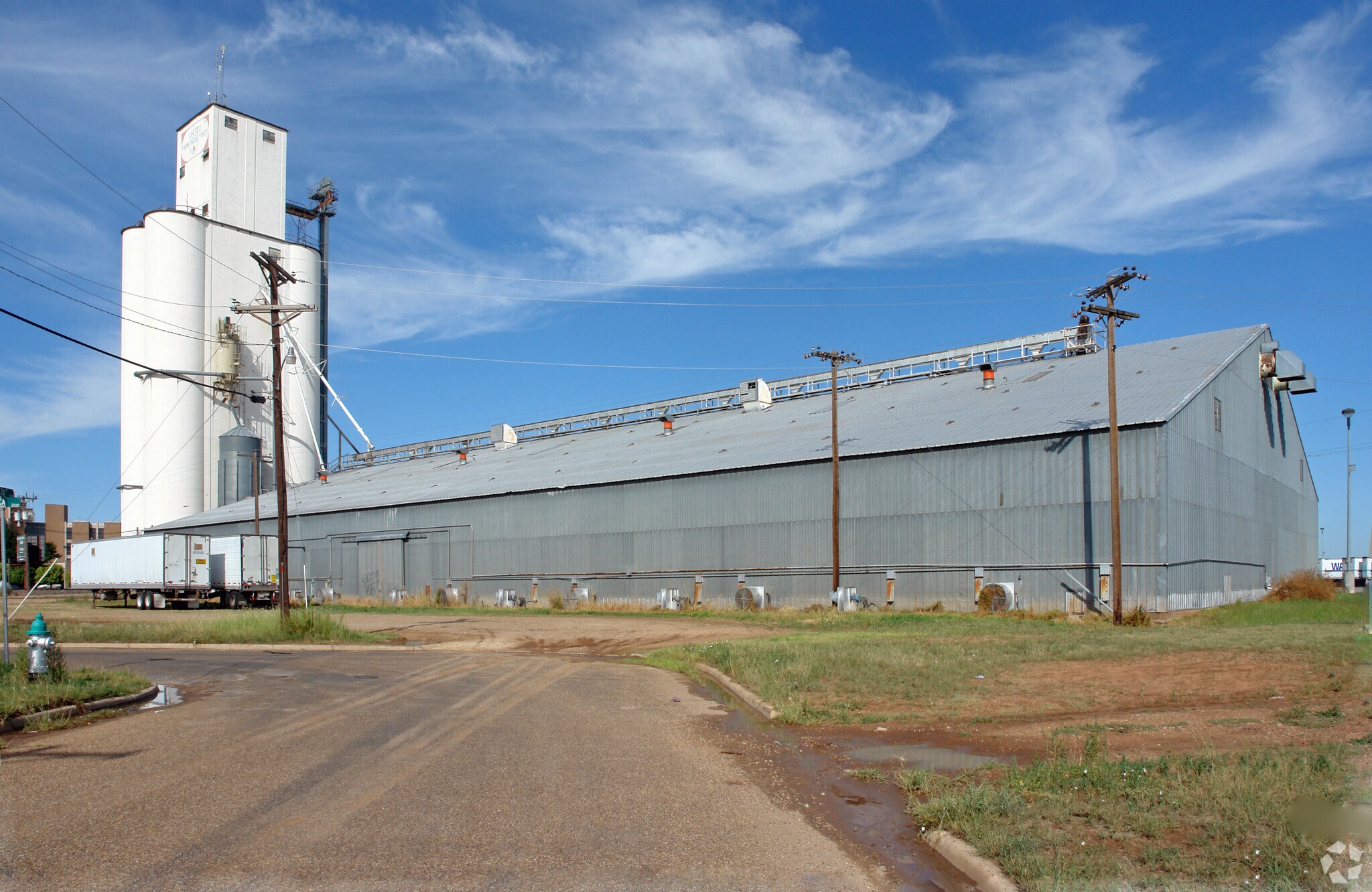 2600 Dimmitt Rd, Plainview, TX for Sale