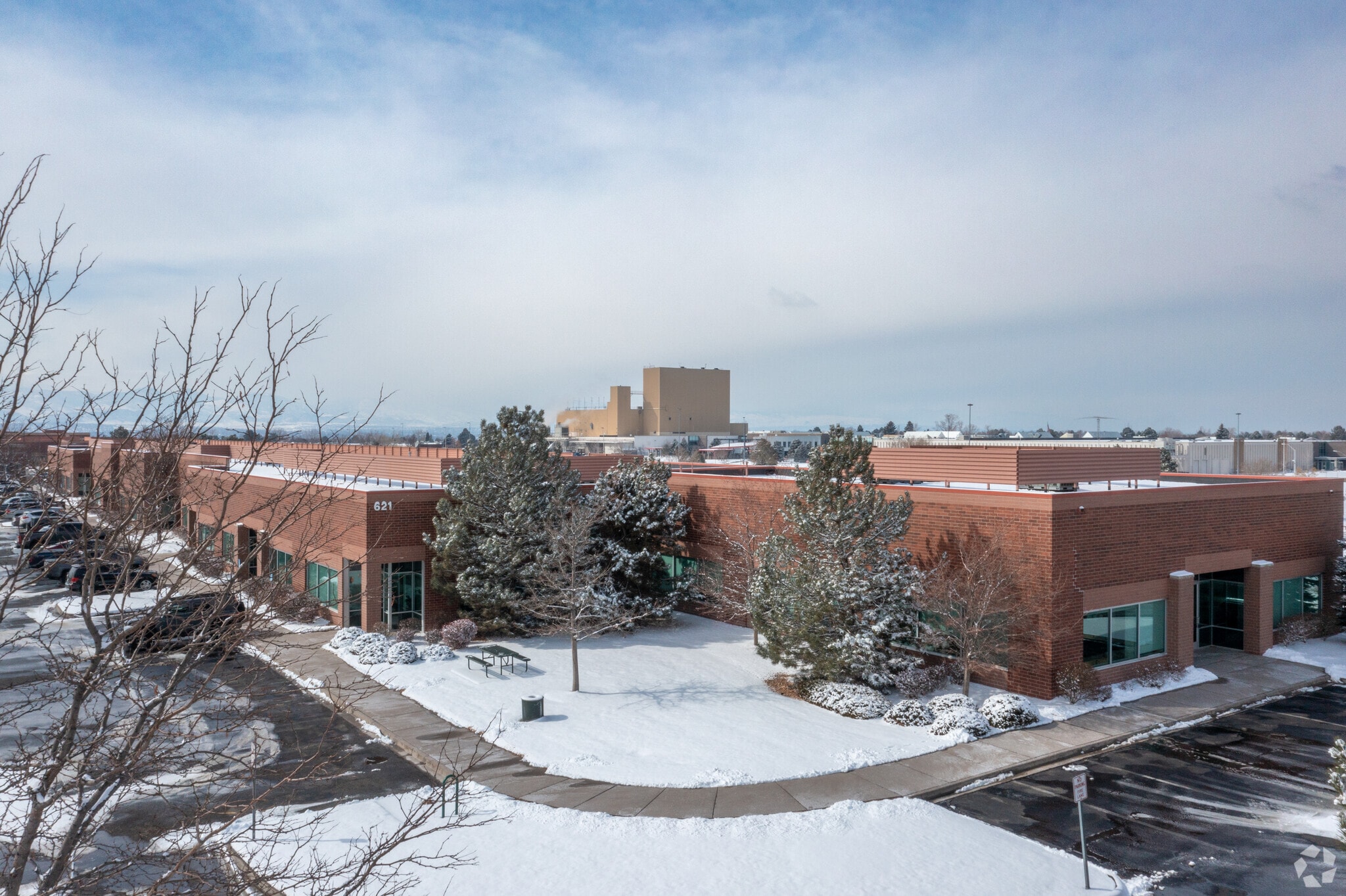 621 Southpark Dr, Littleton, CO for Sale