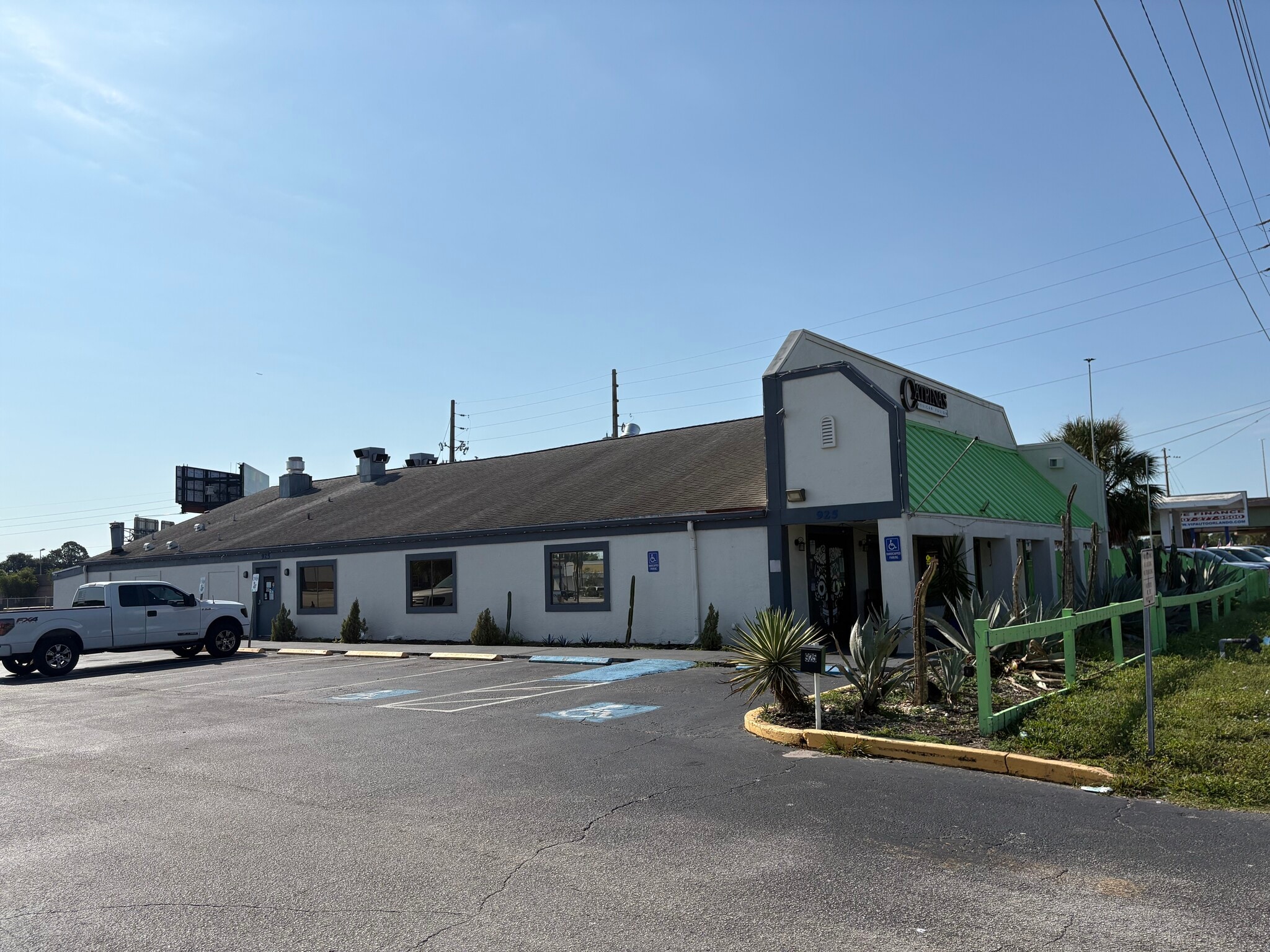 925 N Semoran Blvd, Orlando, FL for Rent