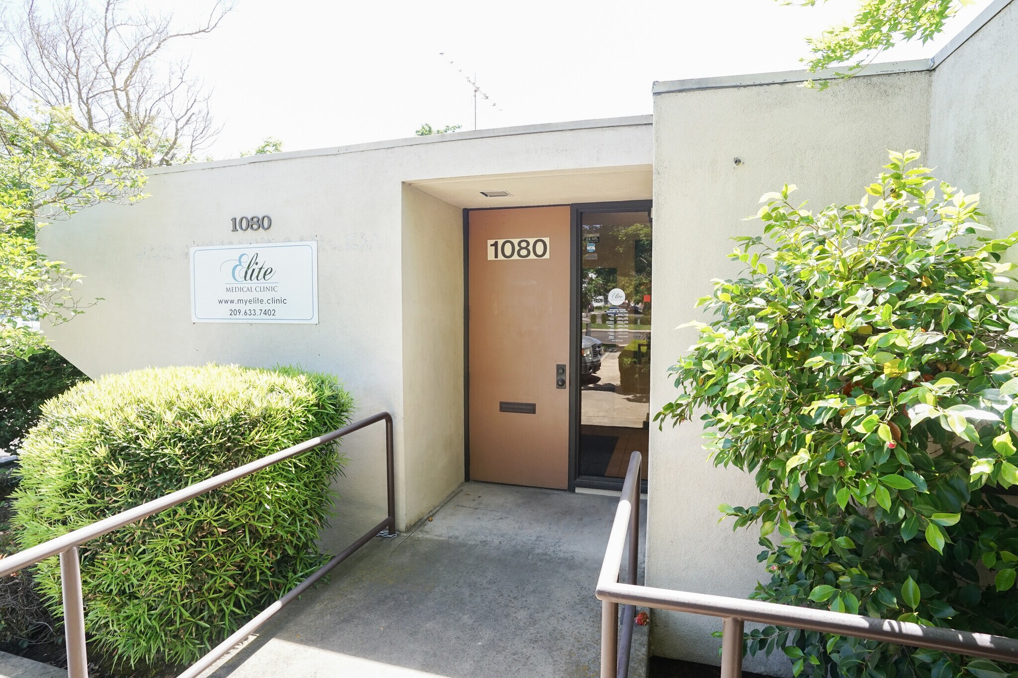 1060-1080 Delbon Ave, Turlock, CA for Rent