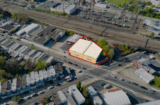 Philadelphia, PA Warehouse - 2065 E Glenwood Ave