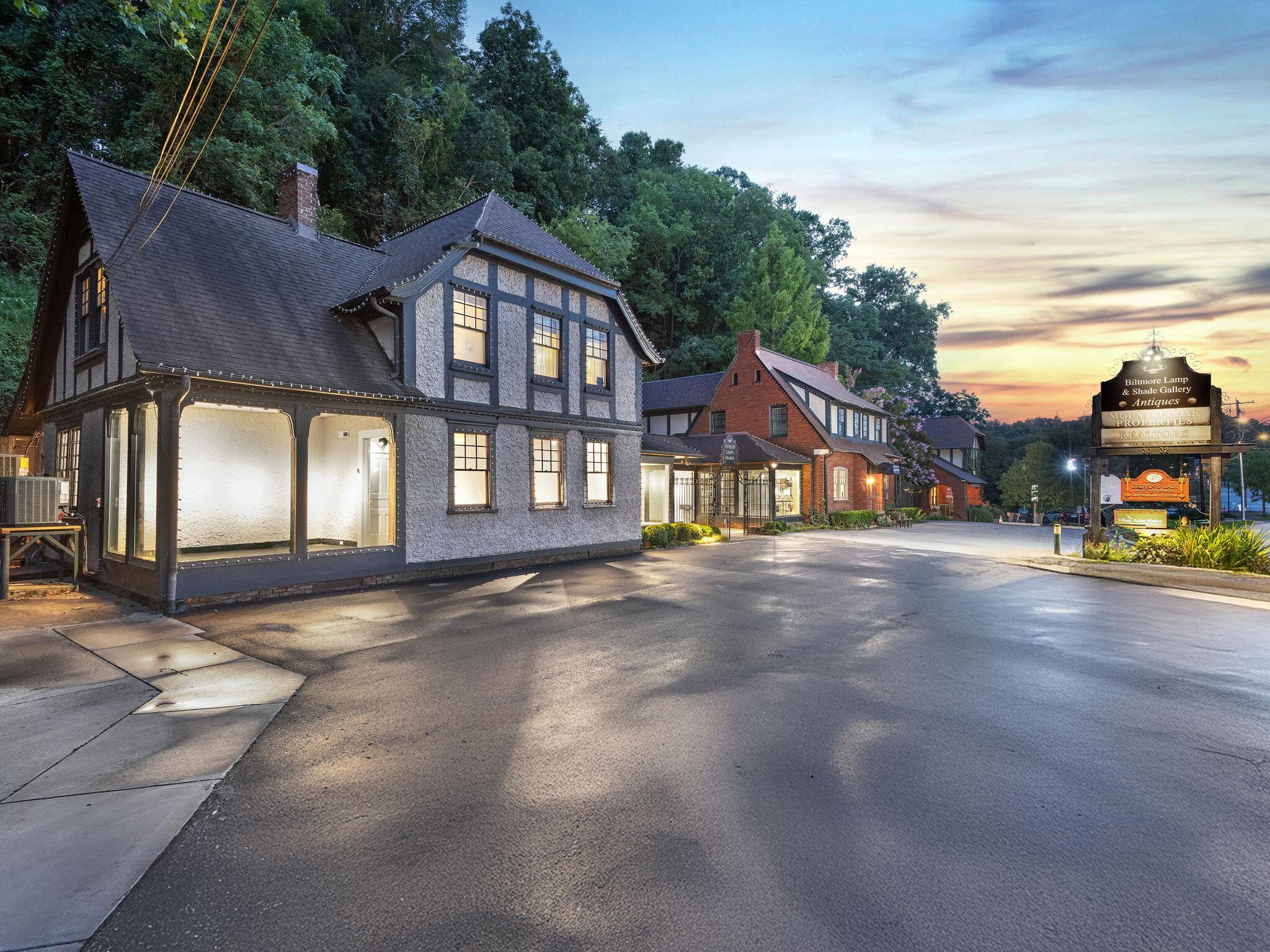 30 All Souls Cres, Asheville, NC for Rent