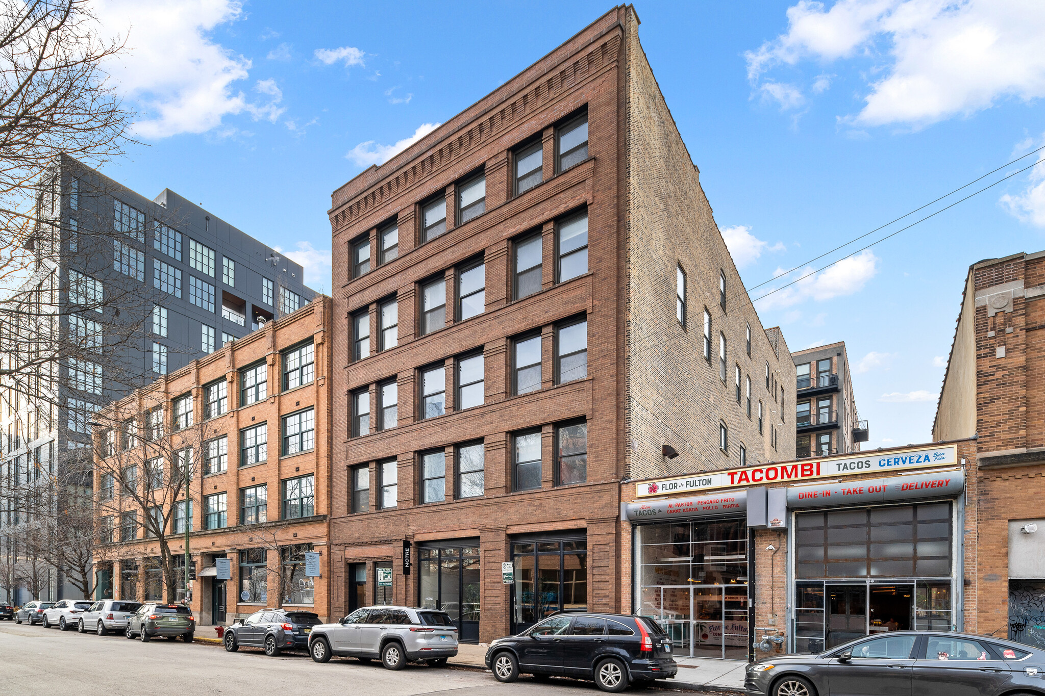 118 N Peoria St, Chicago, IL for Rent