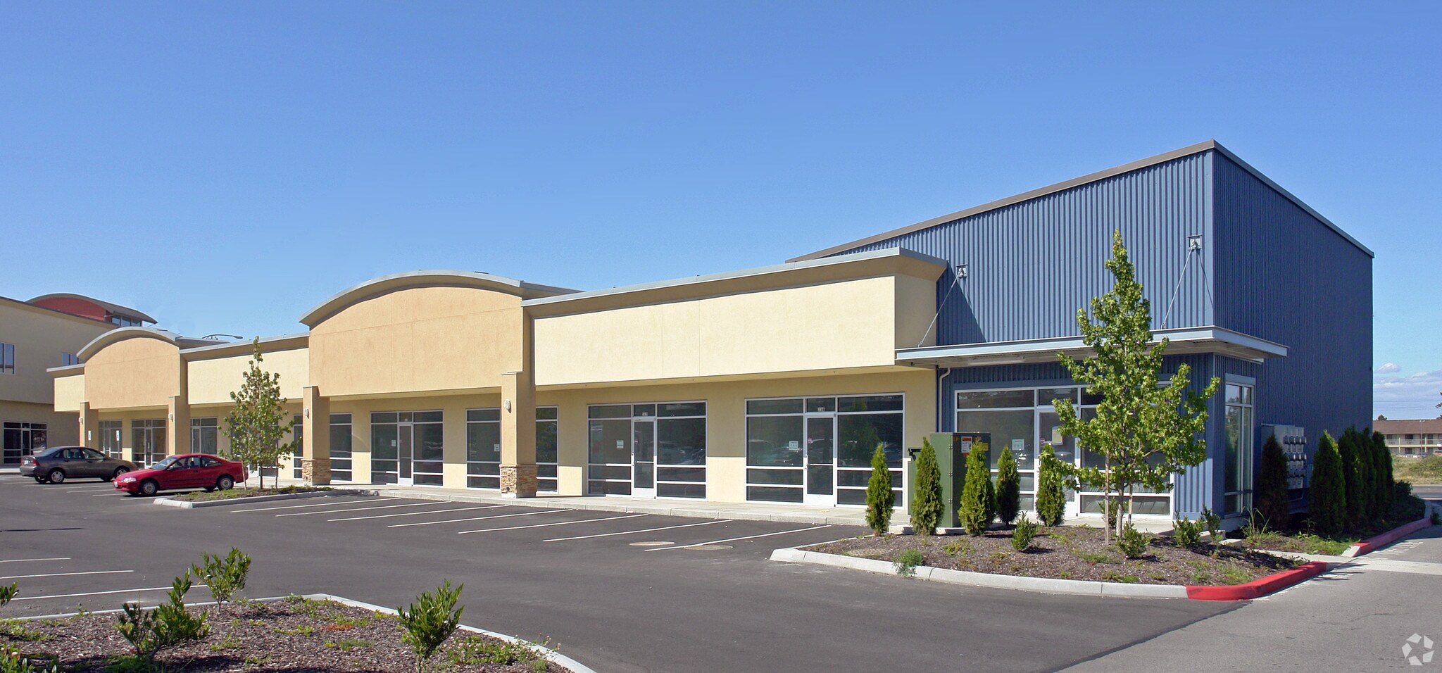 9601 S Way Lakewood, WA 98499 Shopping Center Property for